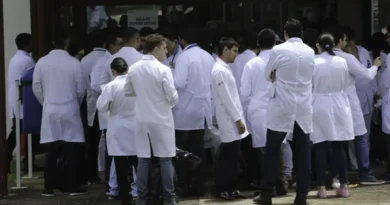 Revalida 2025/2: prazo para envio de diploma médico começa hoje