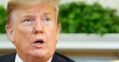 Trump posta vídeo racista com casal Obama como macacos