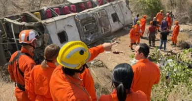 Ônibus que capotou e deixou 15 mortos em Alagoas estava irregular