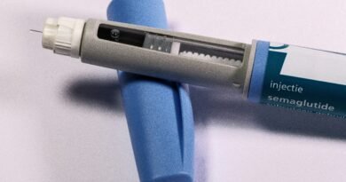 Reino Unido alerta para pancreatite associada a canetas emagrecedoras