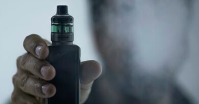 Anvisa e MPF assinam acordo para combater cigarros eletrônicos