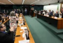 CCJ aprova admissibilidade de propostas que acabam com escala 6×1
