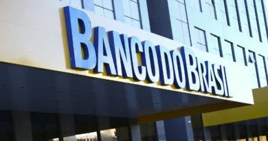 Lucro do Banco do Brasil cai 54% com avanço da crise no agro