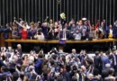 Saiba como votaram os deputados na PEC que acaba com a escala 6×1