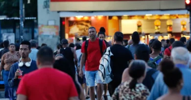 Desemprego chega a 5,8% no trimestre encerrado em abril, diz IBGE