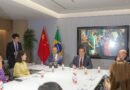 Guia em mandarim mostra oportunidades de investimentos no Brasil