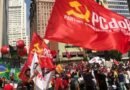 PCdoB oficializa apoio à candidatura de Lula