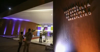 Festival de cinema de Brasília vive impasse; classe artística repudia
