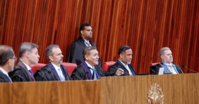 TSE anula votos de Garotinho, e Ruas deve vencer governo no RJ