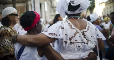 Ataques a símbolos religiosos reacendem debate sobre intolerância