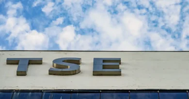 TSE dá 24 horas para Meta dar informações sobre igualdade de campanhas